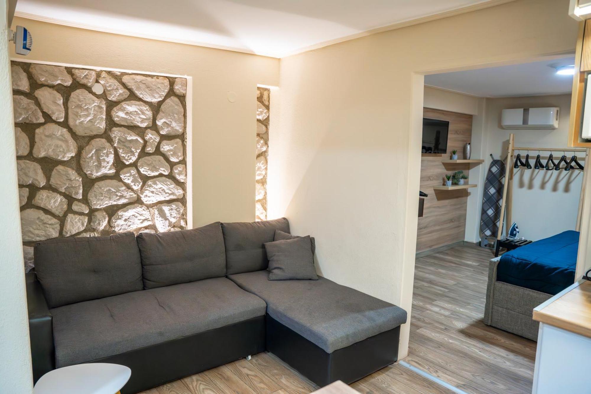 Kondoulis Apartment 2 Калампака Екстериор снимка
